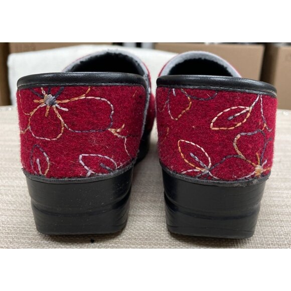 Dansko Red Wool Embroidered Shoes Clogs Size 7.5 SKU 1479 - Picture 4 of 5